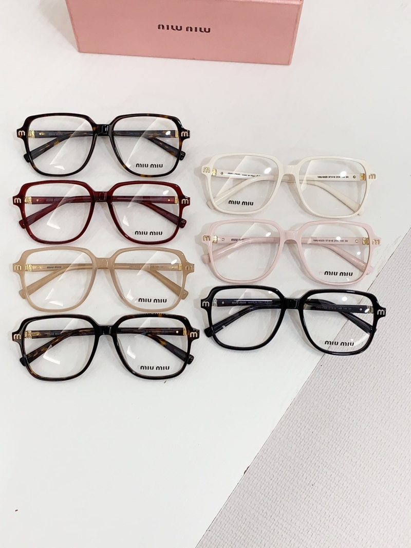 MIU MIU
